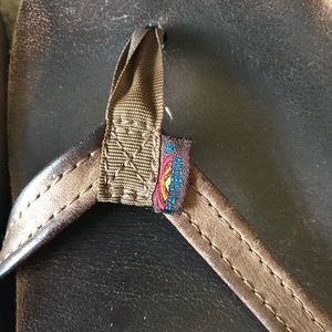 CHEAP Rainbow Flipflops
